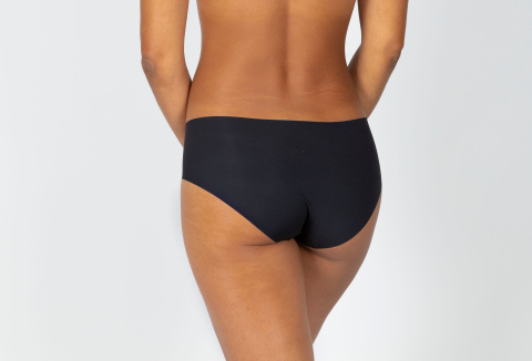 Ultra-light seamless invisible panties: Maximum comfort and absolute discretion for pleasant everyday wear.