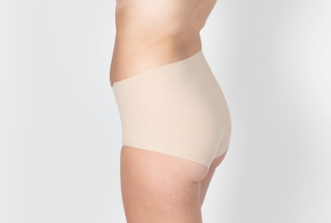 Optimal comfort: invisible seamless panties for a smooth silhouette