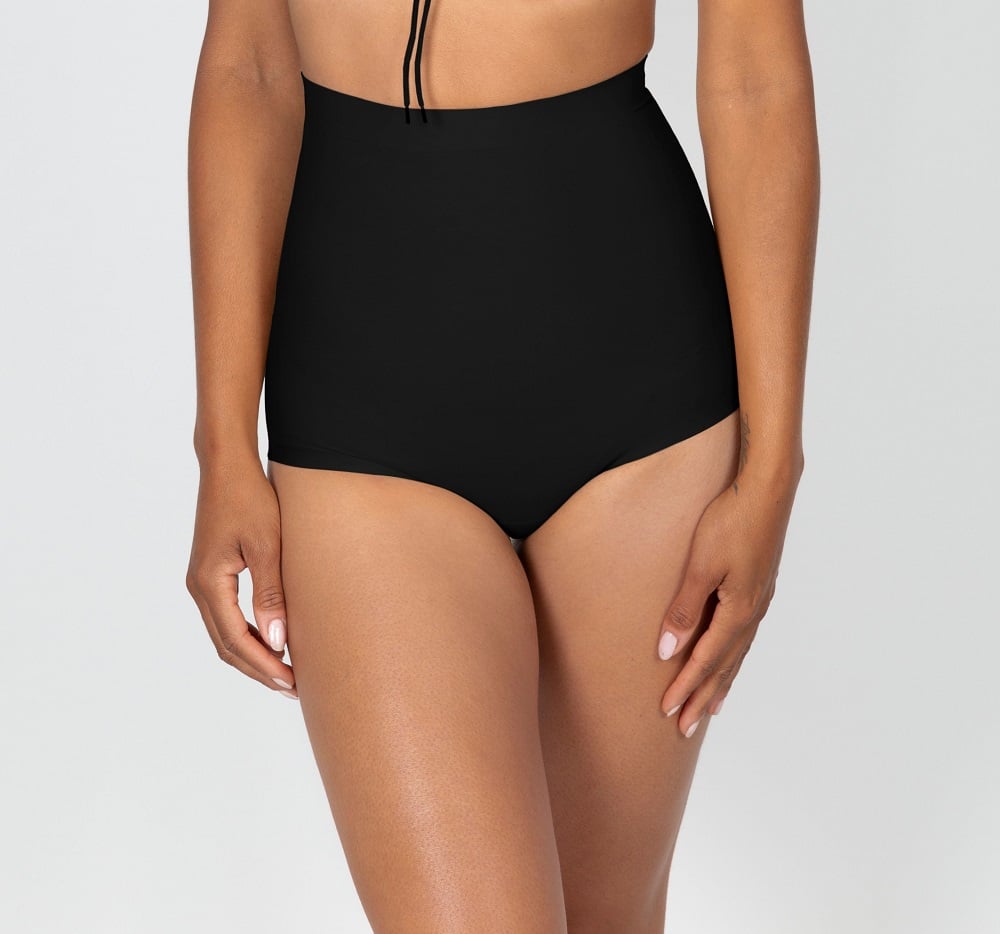 High-waisted, foam-padded briefs for a sculpted, shapely silhouette