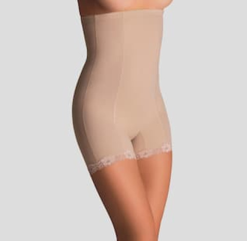 Beige high-waisted shaping shorts: Comfort and slim silhouette guaranteed with these sculpting shorts.